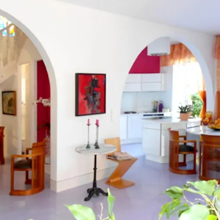 De 4 Chambres Avec Vue Sur La Mer Piscine Privee Et Jardin Clos A Saint Raphael A 2 Km De La Plage Villa *