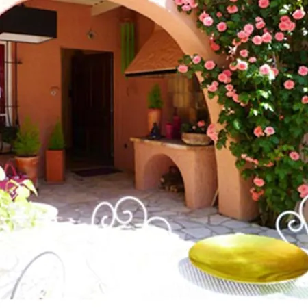 De 4 Chambres Avec Vue Sur La Mer Piscine Privee Et Jardin Clos A Saint Raphael A 2 Km De La Plage
