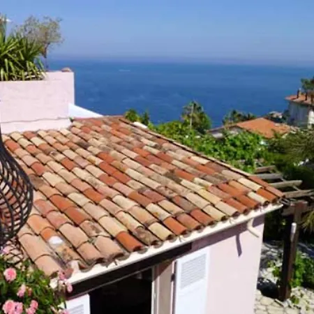 Villa De 4 Chambres Avec Vue Sur La Mer Piscine Privee Et Jardin Clos A Saint Raphael A 2 Km De La Plage Théoule-sur-Mer